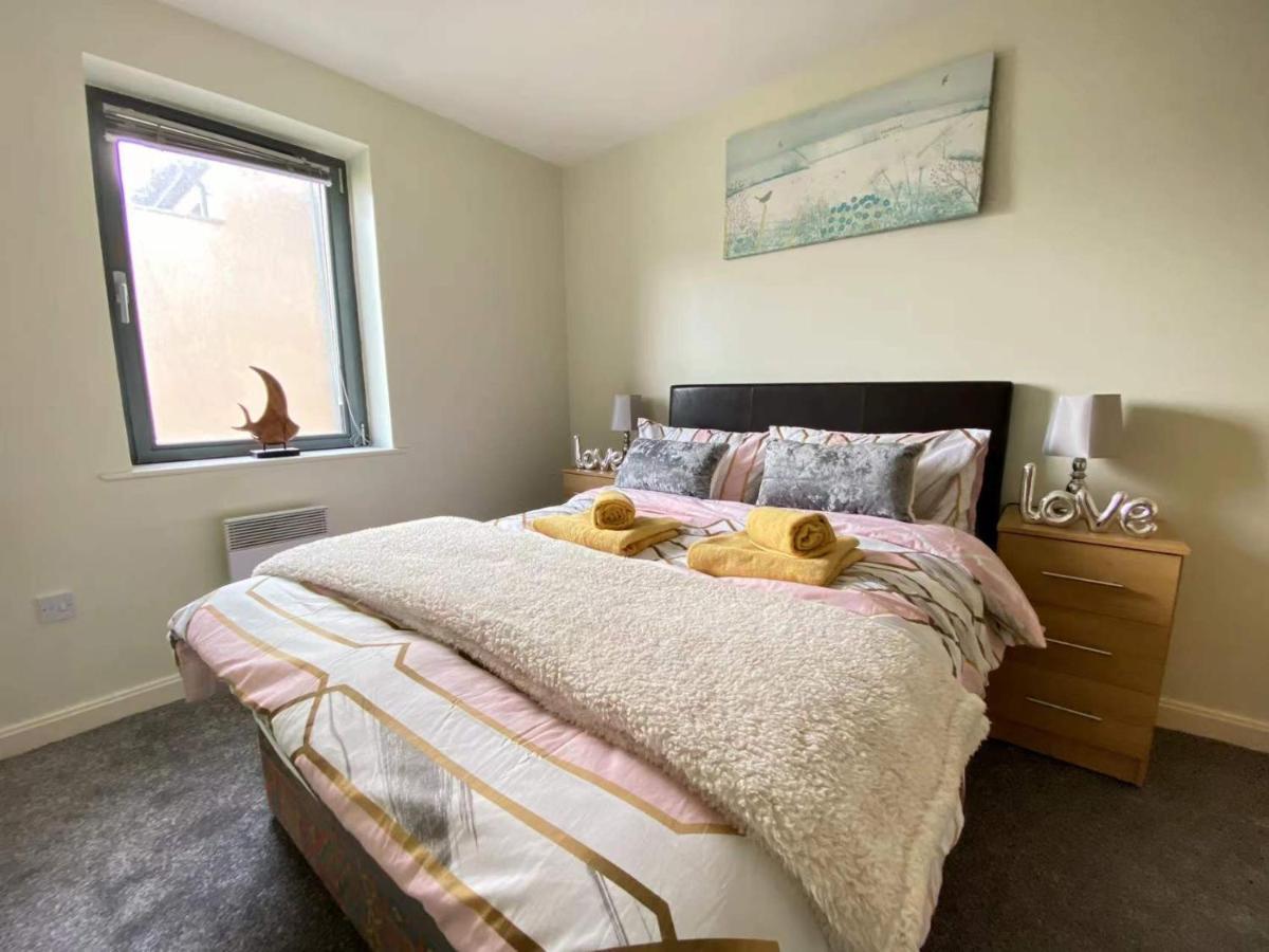 Lovely 2-Bedrooms Apartment Step To The Beach Swansea Ngoại thất bức ảnh