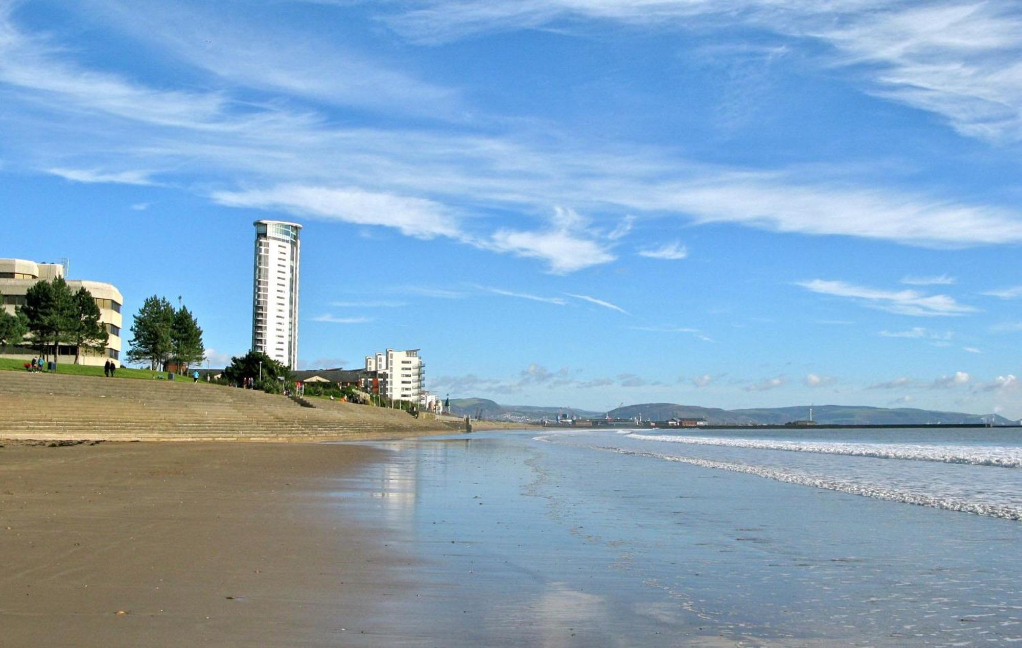 Lovely 2-Bedrooms Apartment Step To The Beach Swansea Ngoại thất bức ảnh